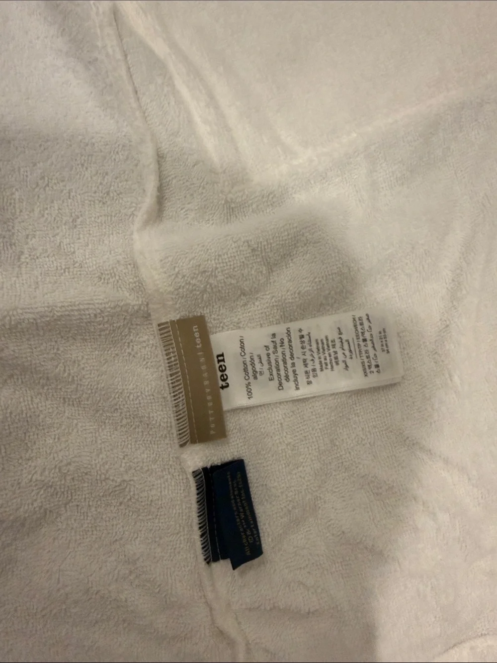 Pottery barn teen Harry Potter Gryffindor size small bathrobe